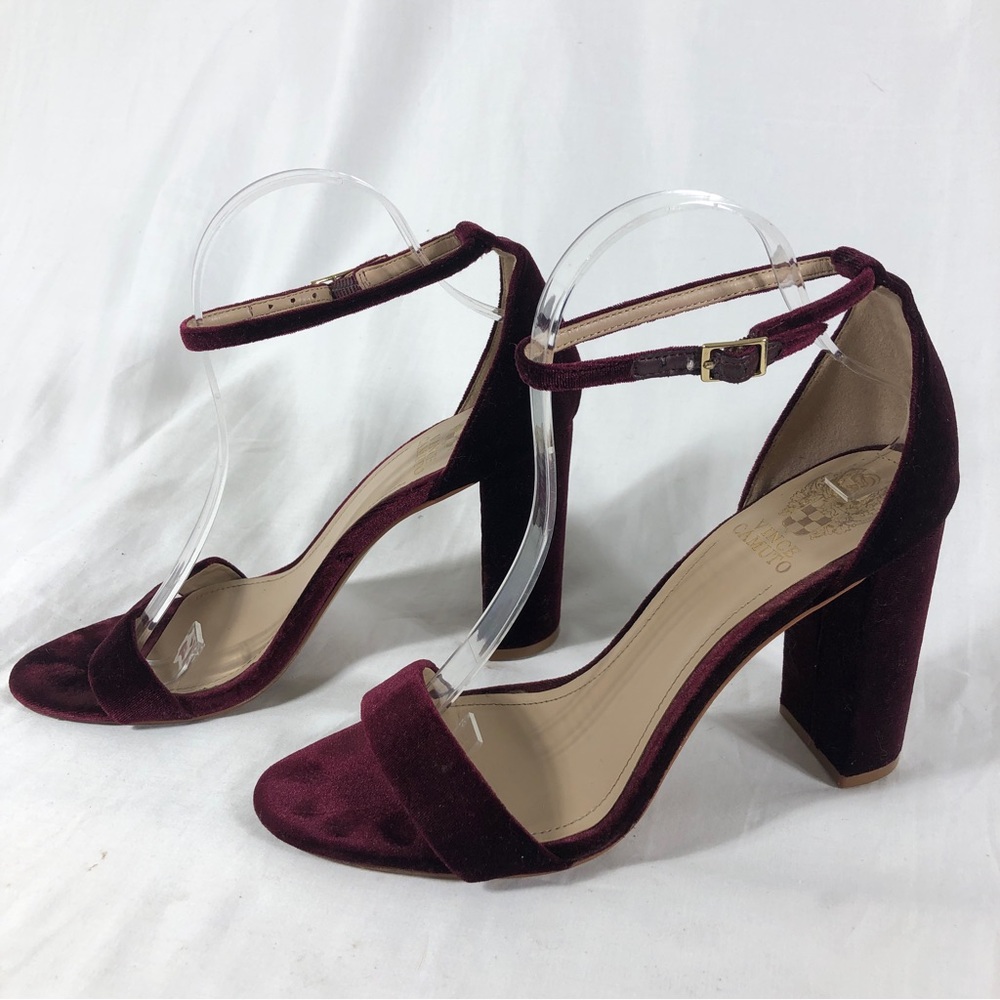 Vince Camuto garnet red velvet heels ankle strap holiday Christmas red shoes 9.5 - Picture 7 of 8